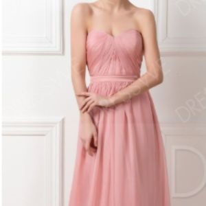 David's Bridal Versa bridesmaid's dress - size 6